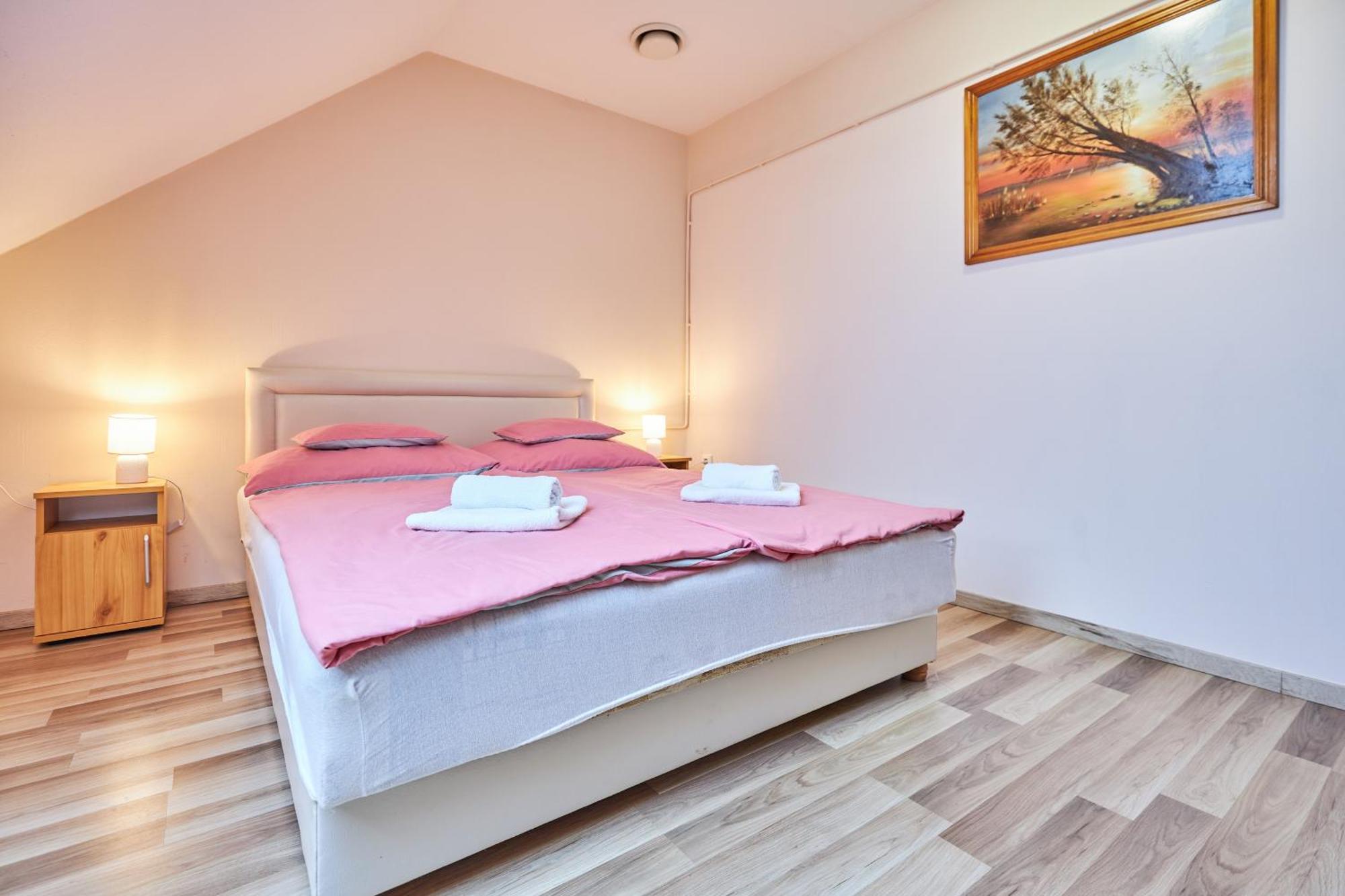 Ada Apartmanhaz Hajdúszoboszló Екстериор снимка