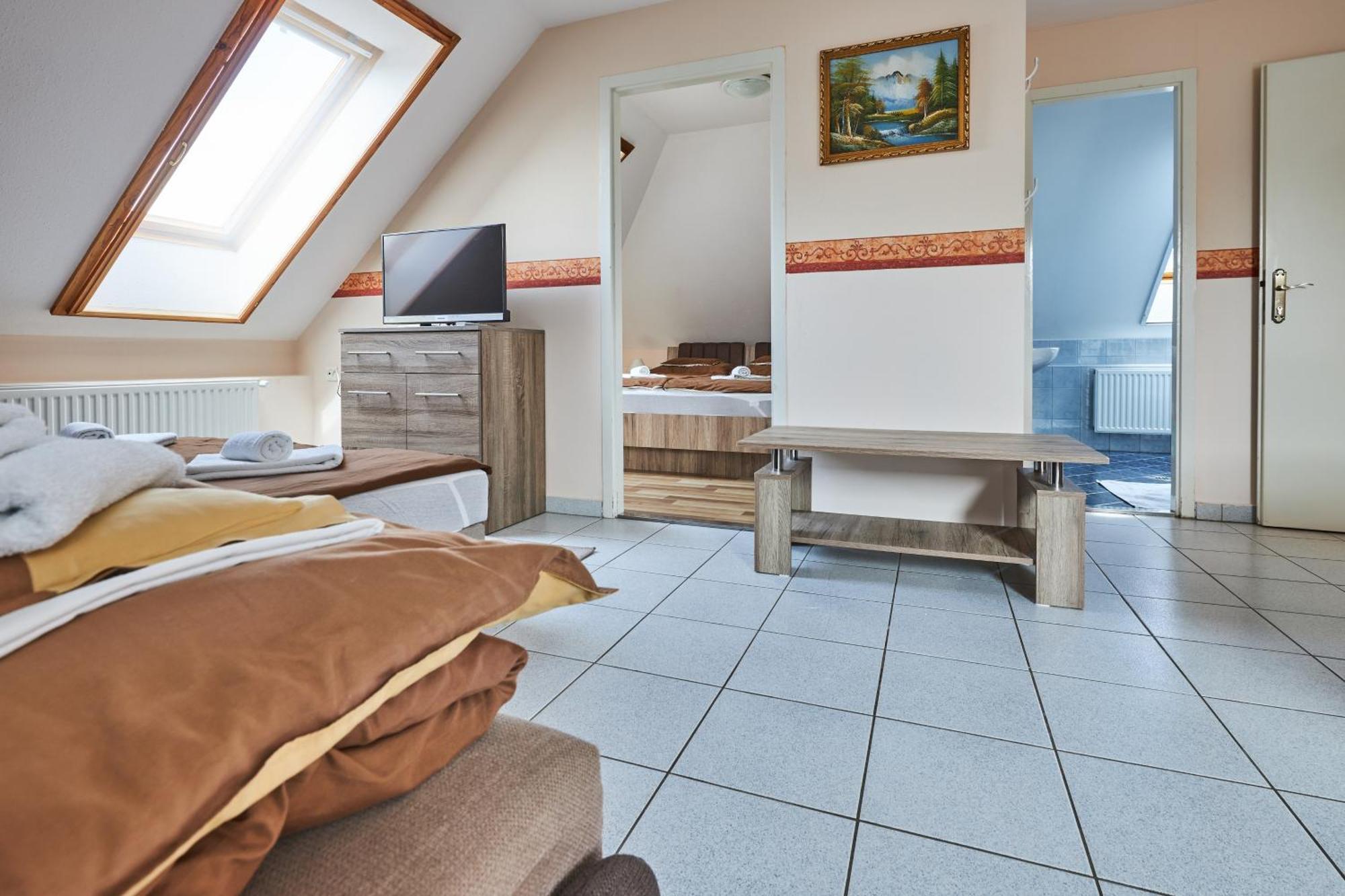 Ada Apartmanhaz Hajdúszoboszló Екстериор снимка
